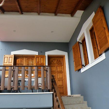 Elenas Meteora Balcony Apartment กาลัมปากา ภายนอก รูปภาพ