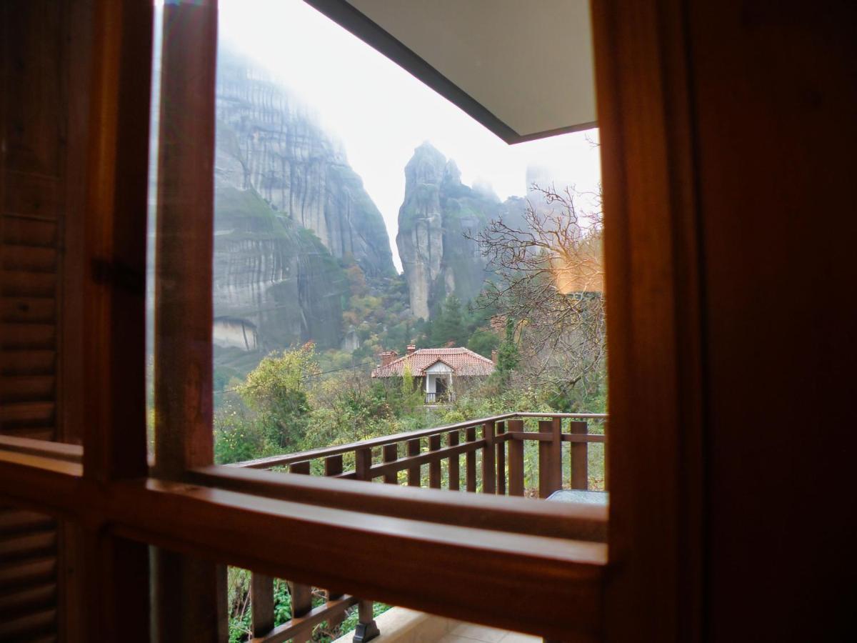 Elenas Meteora Balcony Apartment กาลัมปากา ภายนอก รูปภาพ