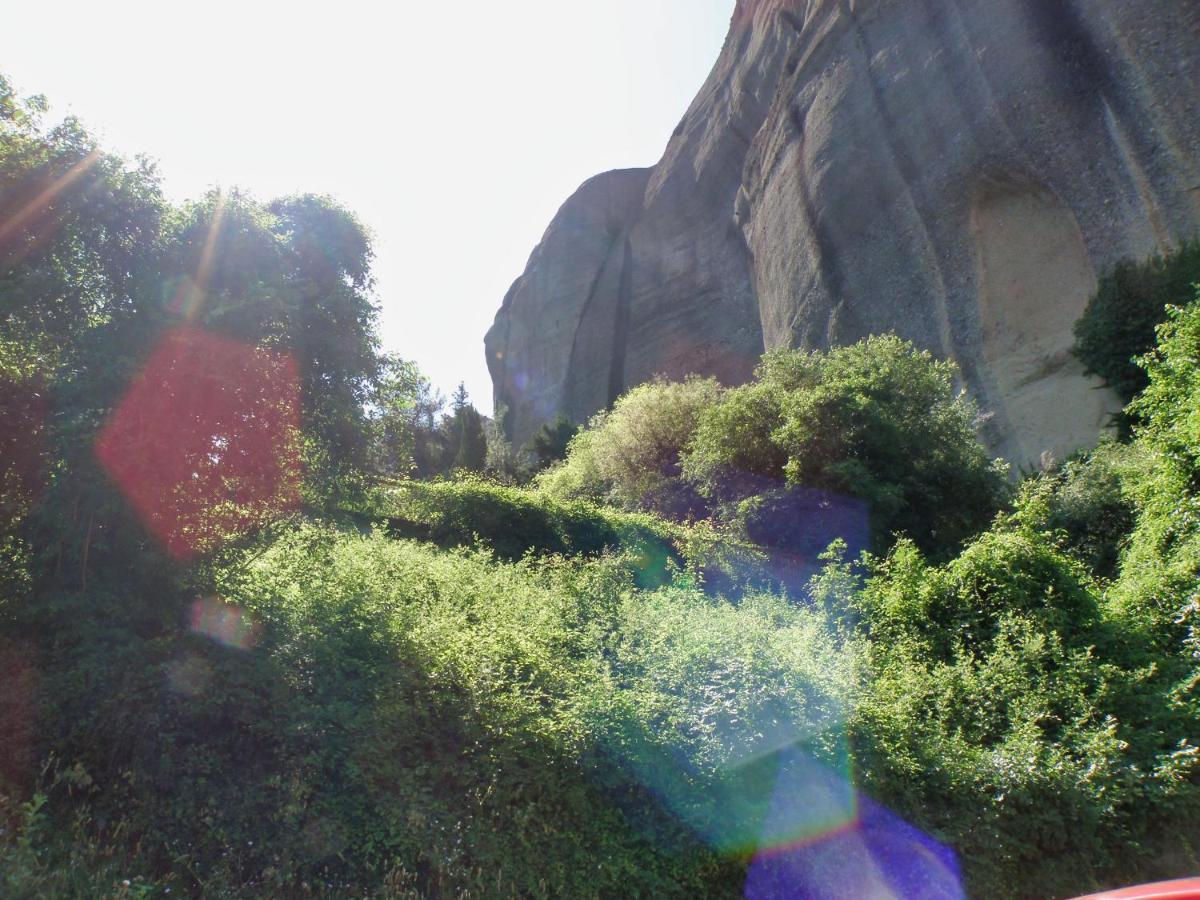 Elenas Meteora Balcony Apartment กาลัมปากา ภายนอก รูปภาพ